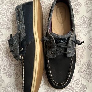 Sperry boat shoes